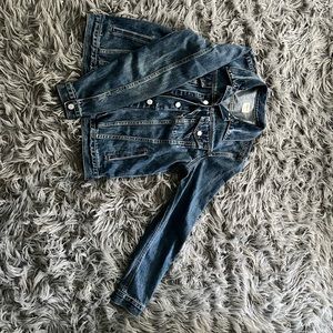 Quality GAP jean jacket